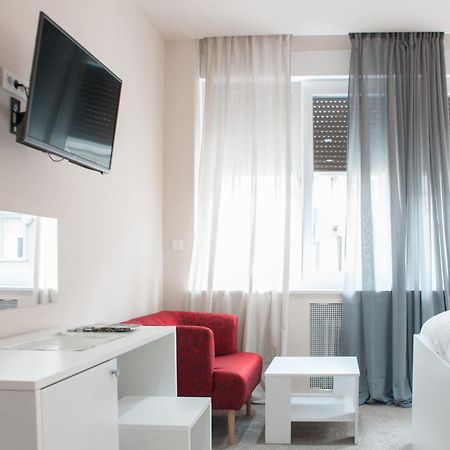 B&B Fontana Zagreb Exterior photo